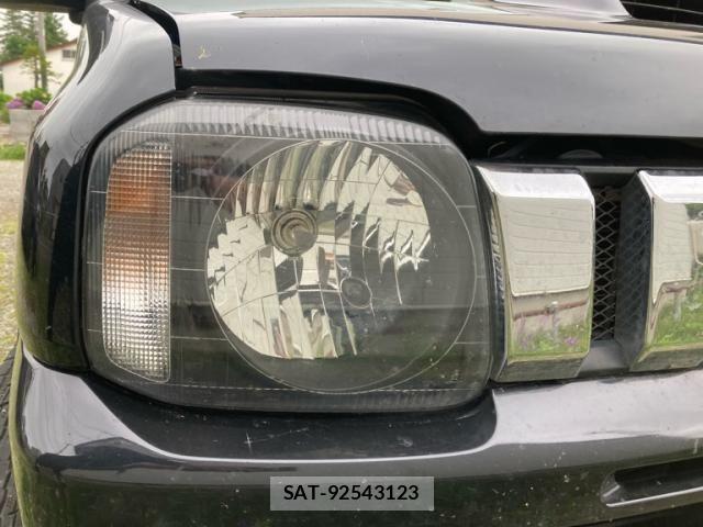 Suzuki JIMNY 2011-06 8230479-2