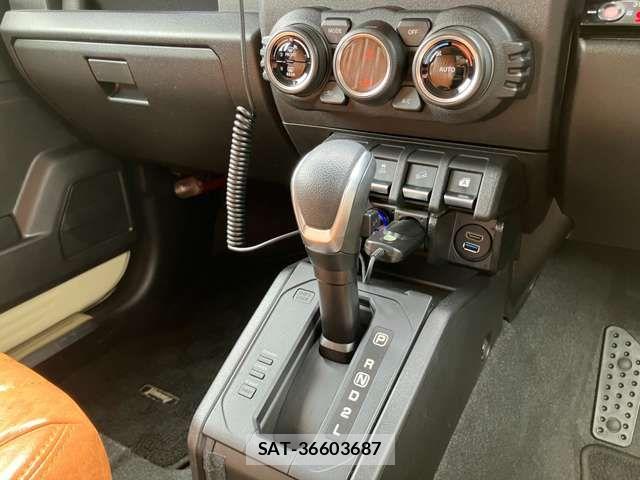 Suzuki JIMNY 2020-09 8230467-14