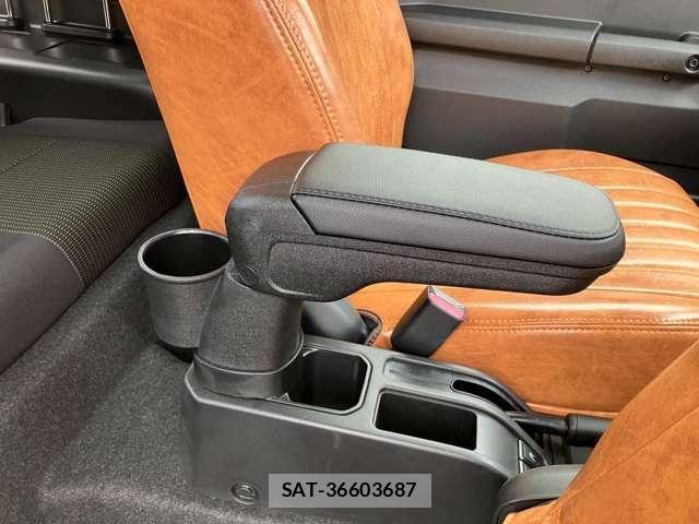 Suzuki JIMNY 2020-09 8230467-26