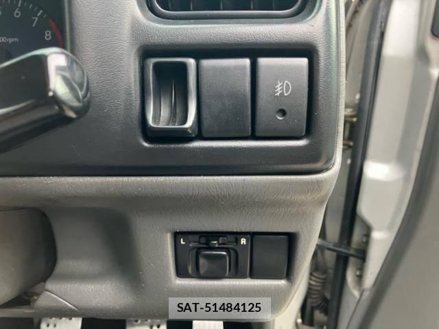 Suzuki JIMNY 1999-01 8230480-15