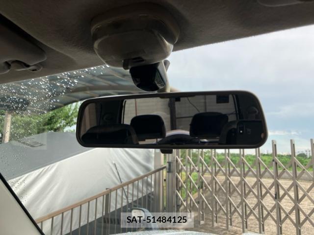 Suzuki JIMNY 1999-01 8230480-19