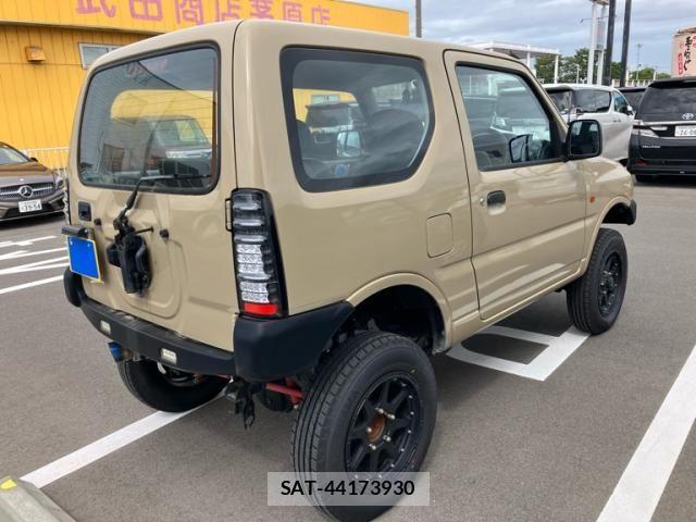 Suzuki JIMNY 2004-09 8230472-8