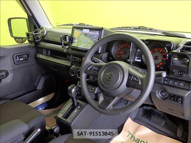 Suzuki JIMNY 2024-11 8230457-18