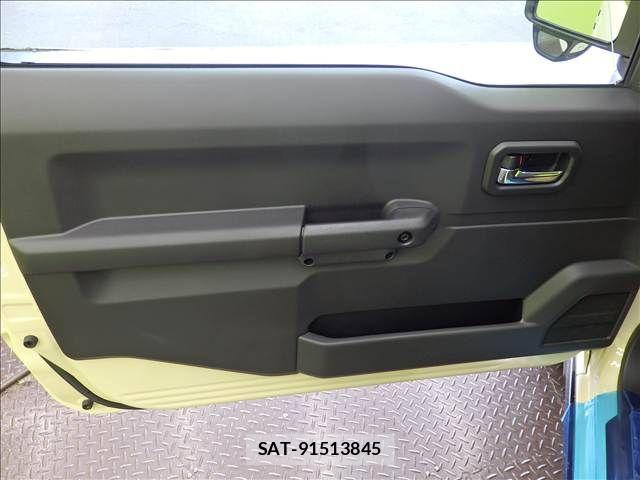 Suzuki JIMNY 2024-11 8230457-26