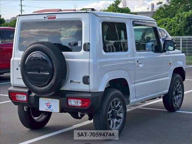 Suzuki JIMNY 2023-10 8245528-16