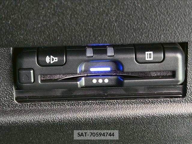 Suzuki JIMNY 2023-10 8245528-8
