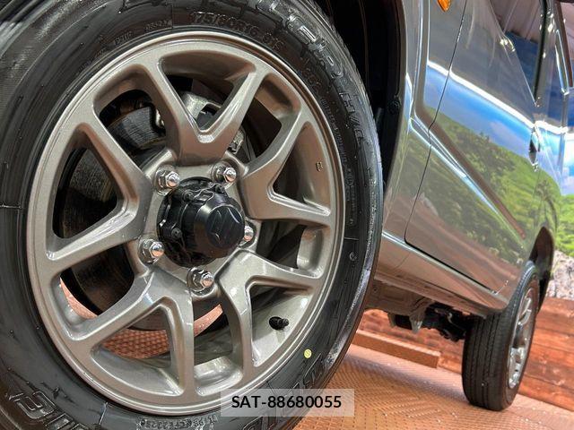 Suzuki JIMNY 2025-07 8245514-13