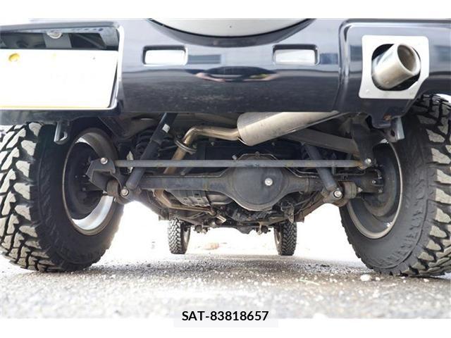 Suzuki JIMNY 2017-11 8245541-12