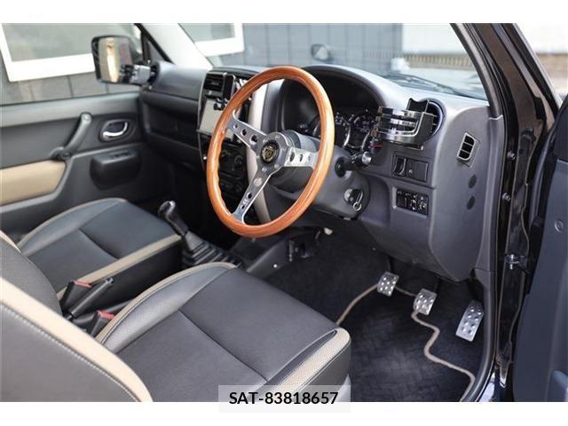 Suzuki JIMNY 2017-11 8245541-15