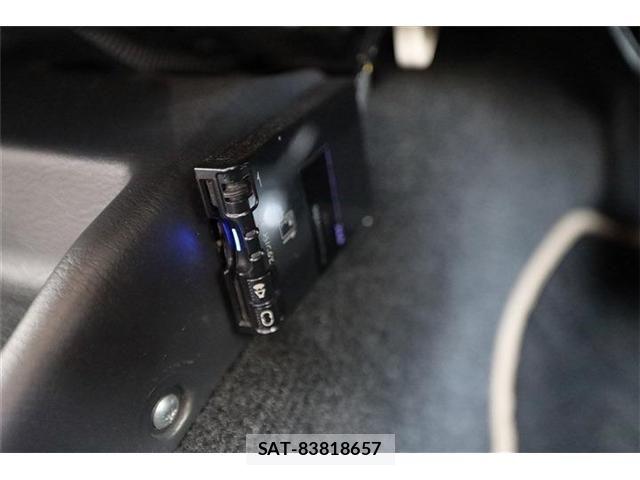 Suzuki JIMNY 2017-11 8245541-24