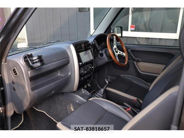 Suzuki JIMNY 2017-11 8245541-25