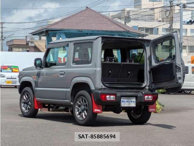 Suzuki JIMNY 2022-12 8245522-13