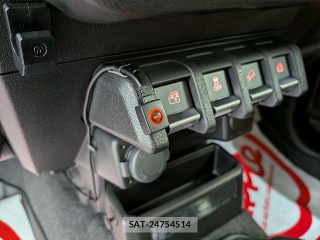Suzuki JIMNY 2023-12 8245517-20