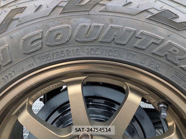 Suzuki JIMNY 2023-12 8245517-23
