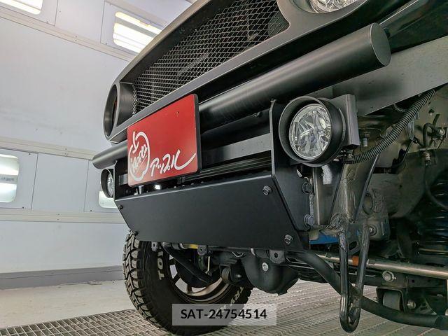 Suzuki JIMNY 2023-12 8245517-4