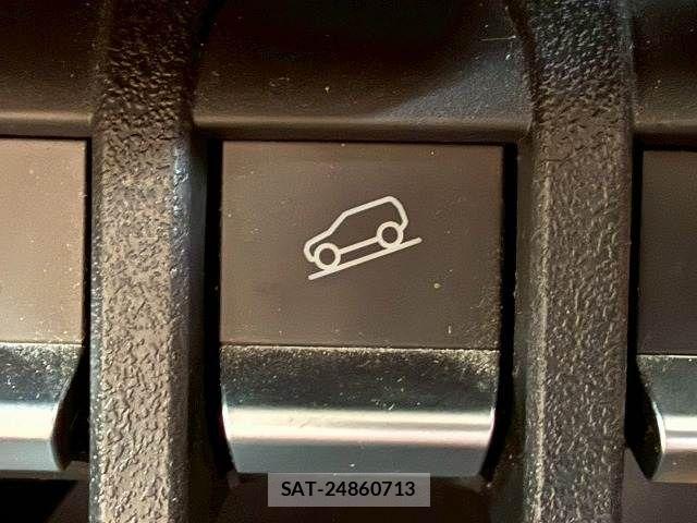 Suzuki JIMNY 2023-08 8245535-14