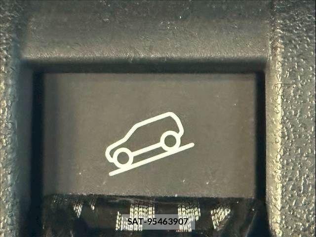 Suzuki JIMNY 2018-07 8245529-10