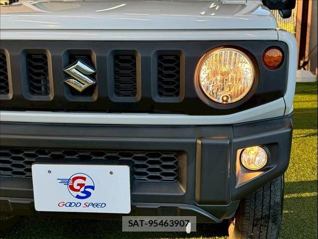 Suzuki JIMNY 2018-07 8245529-19