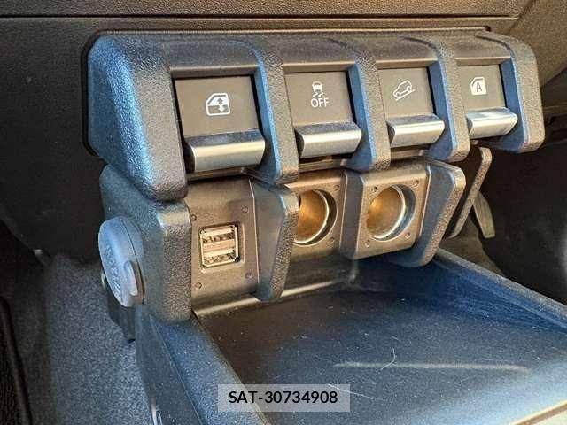 Suzuki JIMNY 2023-10 8245527-8