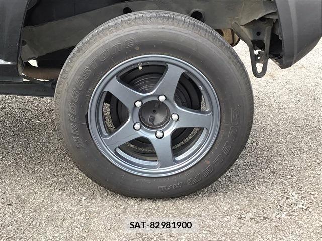 Suzuki JIMNY 2023-11 8245533-9