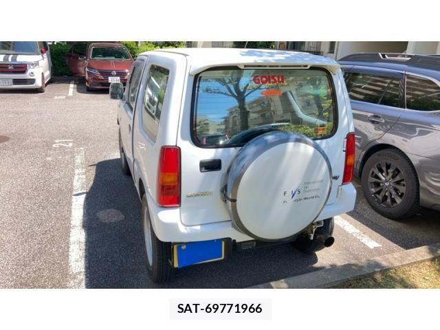 Suzuki JIMNY 2000-01 8245545-2