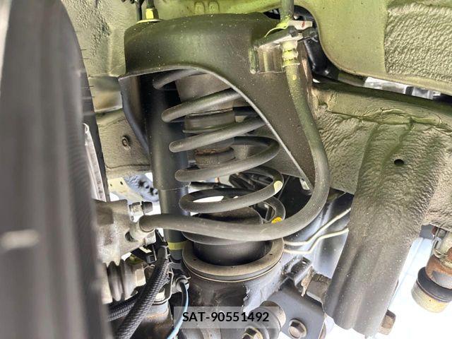 Suzuki JIMNY 2025-01 8245524-19