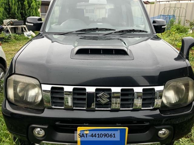 Suzuki JIMNY 2014-04 8245540-0