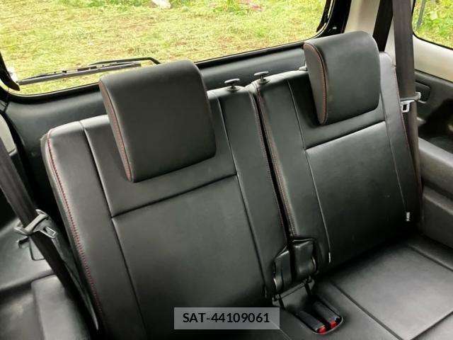 Suzuki JIMNY 2014-04 8245540-13