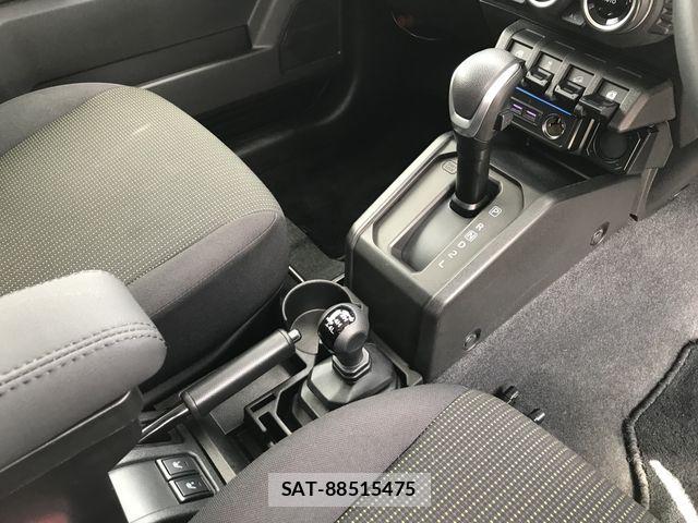 Suzuki JIMNY 2022-03 8245526-21