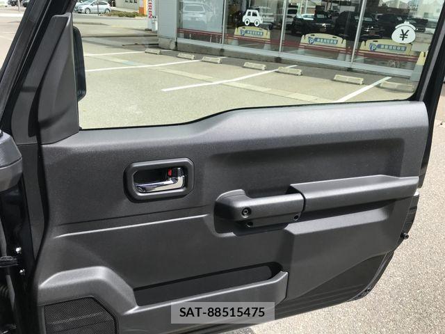 Suzuki JIMNY 2022-03 8245526-23