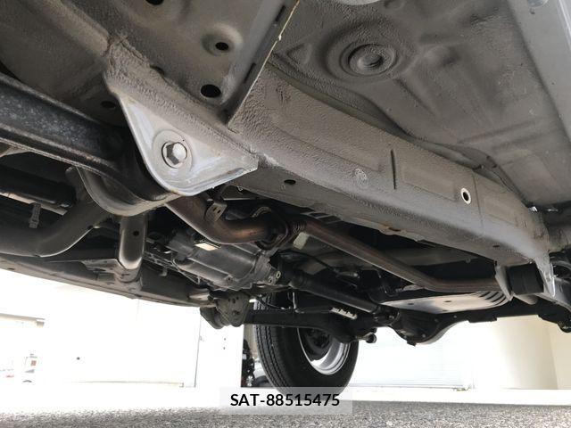 Suzuki JIMNY 2022-03 8245526-28