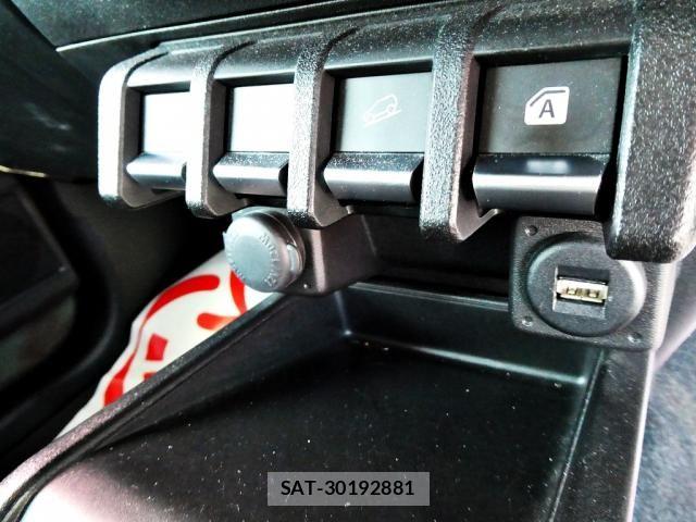 Suzuki JIMNY 2020-06 8245532-9
