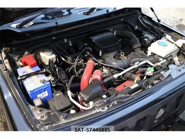 Suzuki JIMNY 2024-11 8245523-21