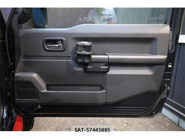 Suzuki JIMNY 2024-11 8245523-22