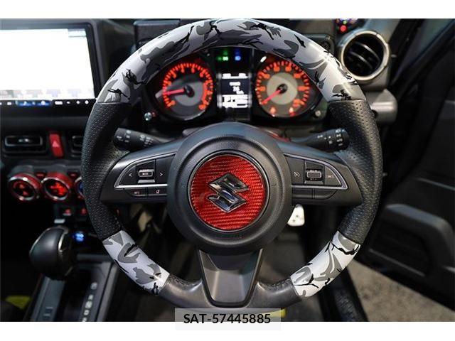 Suzuki JIMNY 2024-11 8245523-28