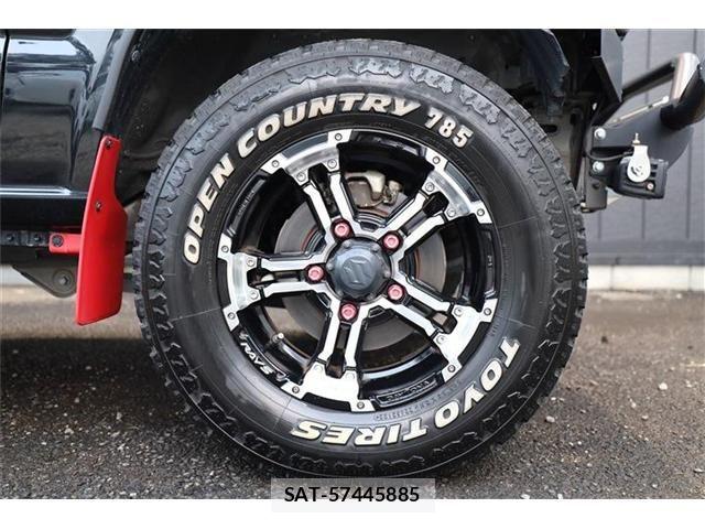 Suzuki JIMNY 2024-11 8245523-2