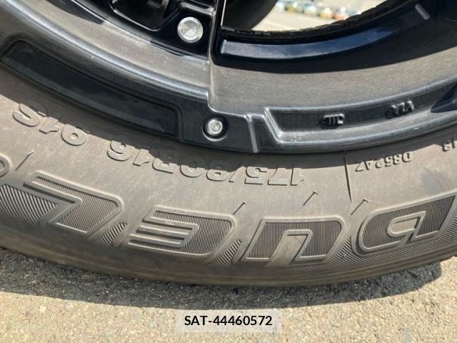 Suzuki JIMNY 2023-12 8314942-5