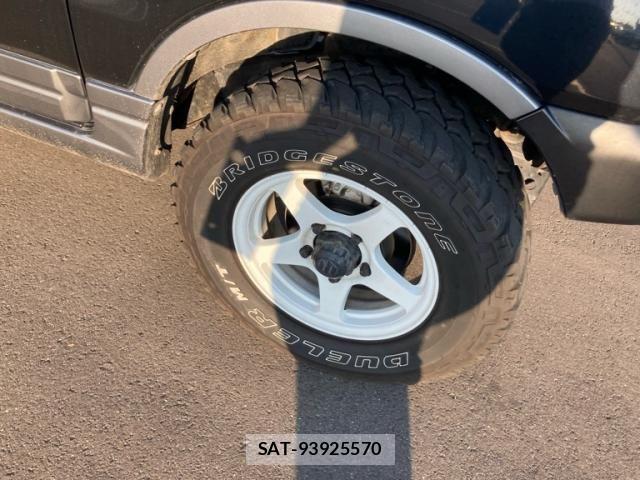 Suzuki JIMNY 2006-10 8314959-19