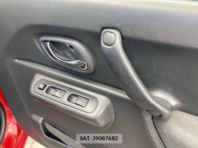 Suzuki JIMNY 2011-02 8314957-11