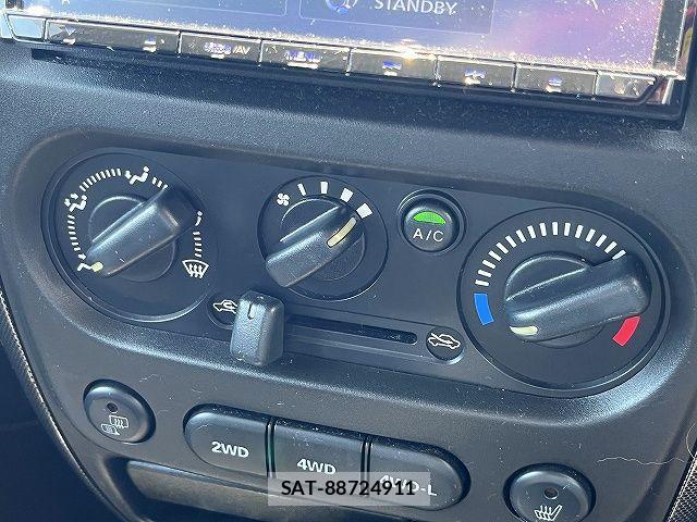 Suzuki JIMNY 2010-07 8314954-14