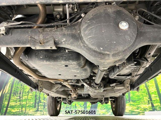 Suzuki JIMNY 2024-03 8314933-18