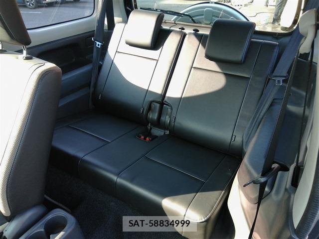 Suzuki JIMNY 2017-07 8314949-14
