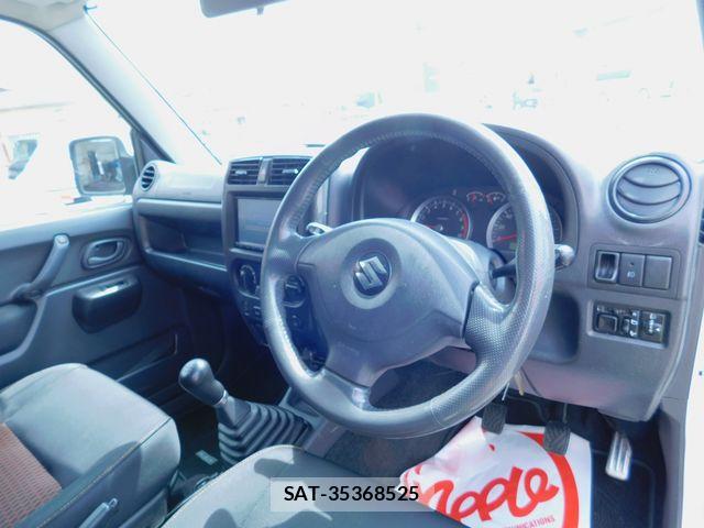 Suzuki JIMNY 2007-03 8314961-11