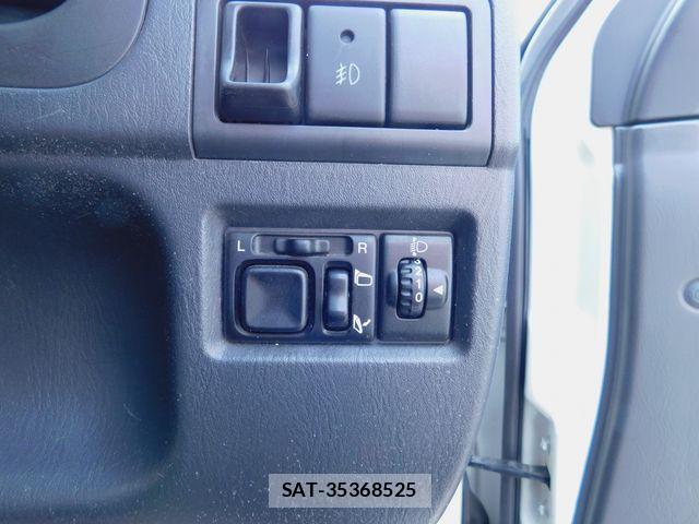 Suzuki JIMNY 2007-03 8314961-18