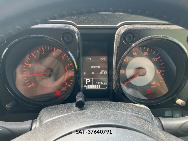 Suzuki JIMNY 2021-11 8314946-15