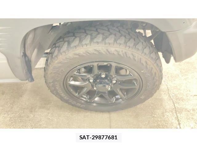 Suzuki JIMNY 2022-10 8314943-10