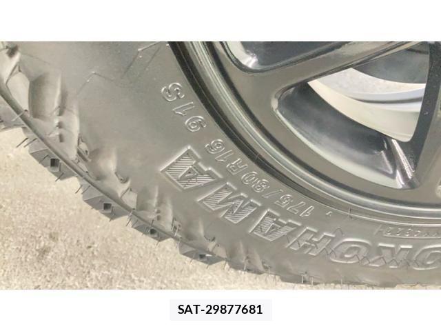 Suzuki JIMNY 2022-10 8314943-12