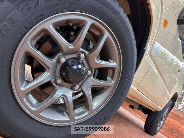 Suzuki JIMNY 2024-06 8314926-12