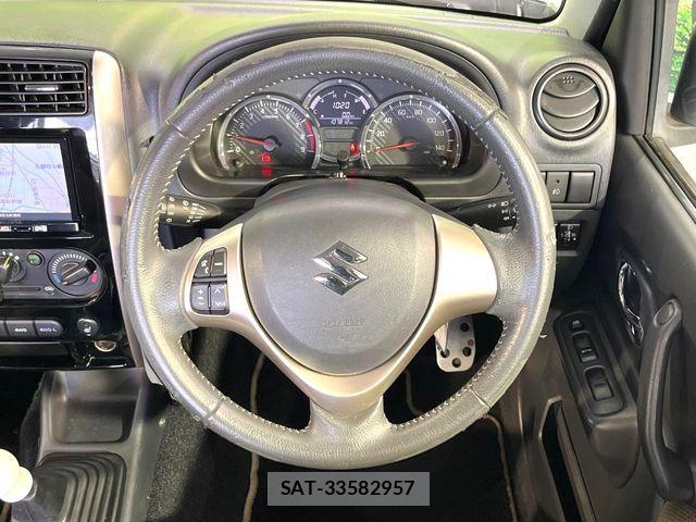 Suzuki JIMNY 2016-12 8314955-11