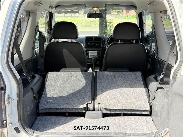 Suzuki JIMNY 2004-06 8314960-16